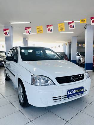 CHEVROLET CORSA 1.0 MPFI WIND SEDAN 8V GASOLINA 4P MANUAL